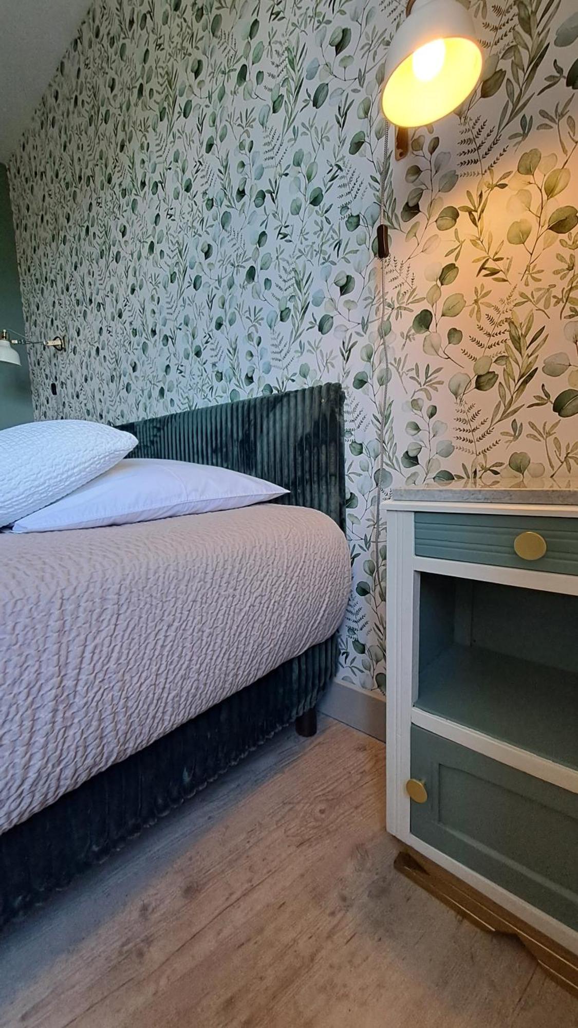 Le Grenier Des Moineaux Bed & Breakfast Font-Romeu-Odeillo-Via Room photo